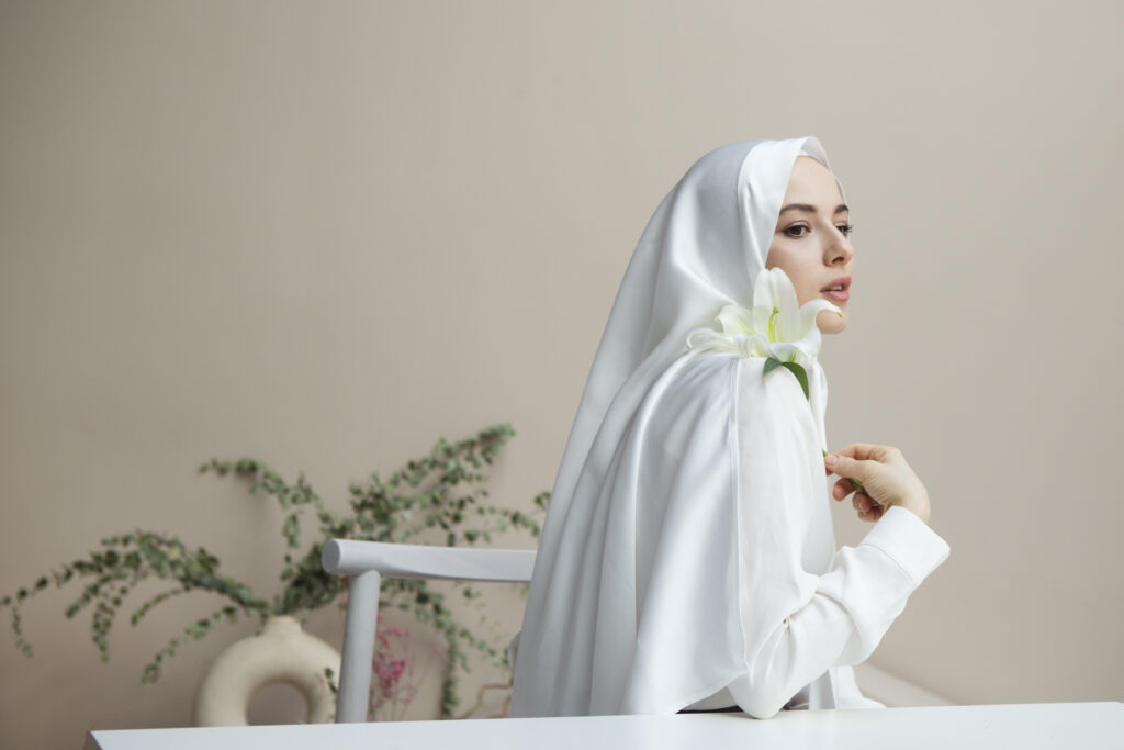 Hijabhoojup Exploring the Intersection of Tradition and Modernity